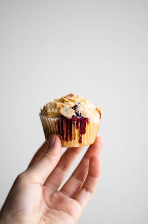 Sweet Muffin With Syrup Wallpaper