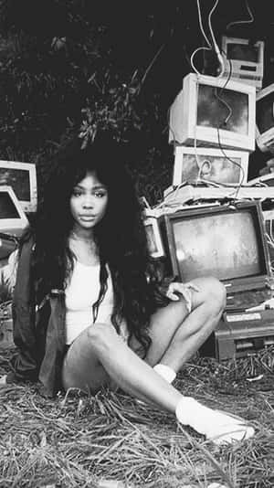 Sza Mobile Black And White Wallpaper