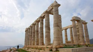 Tall Stone Pillars Sounion Wallpaper
