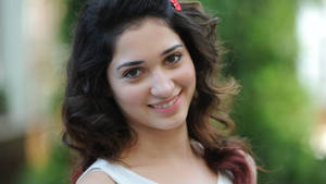 Tamil Superstar Tamannaah Bhatia Wallpaper