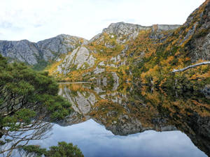 Tasmania Rocky Scenery Lake Wallpaper