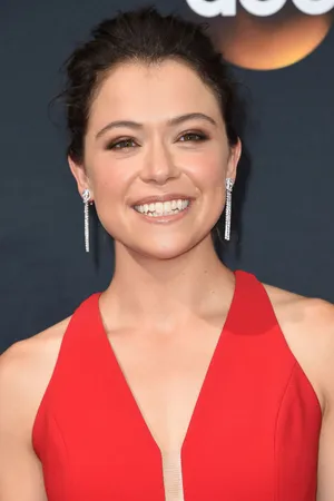 Tatiana Maslany Red Dress Event Wallpaper
