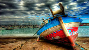 Technicolor Boat Close Up Wallpaper