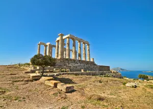 Temple Of Poseidon On Sunny Day Wallpaper
