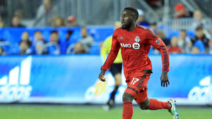 Tfc No. 17 Red Jozy Altidore Running Wallpaper