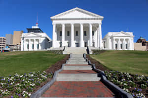 The Grand Walkway To The Virginia State Capitol Wallpaper