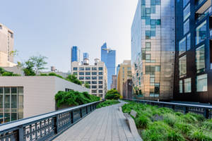 The High Line New York Cityscape Wallpaper