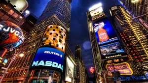 The Illuminating Skyline Of New York City At Dusk Wallpaper