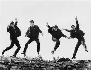 The Kinks In A Mid-air Jump Shot Wallpaper