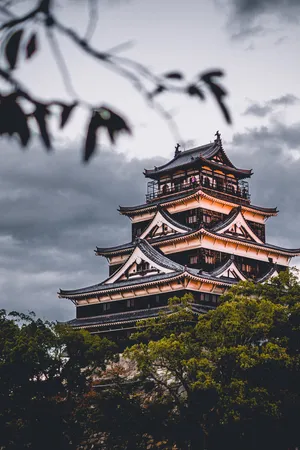 The Magnificent Himeji Castle In Japan Wallpaper