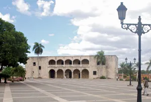 The Majestic Alcazar De Colon, An Architectural Beauty Wallpaper