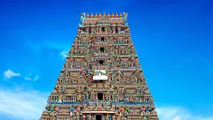 The Majestic Kapaleeswarar Temple In Chennai Wallpaper