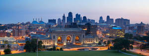 The Stunning Skyline Of Kansas City Wallpaper