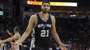 Tim Duncan Spurs Black Jersey Wallpaper