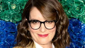 Tina Fey Pretty Headshot Wallpaper