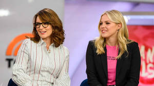 Tina Fey Renee Rapp Wallpaper