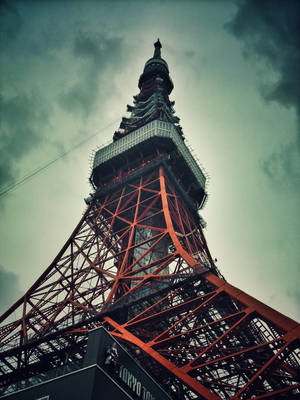 Tokyo Tower Dark Cloudy Sky Wallpaper