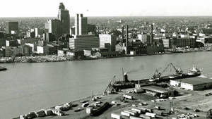 Toledo's Maumee River Black And White Photo Wallpaper