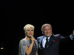 Tony Bennett And Lady Gaga Night Event Wallpaper