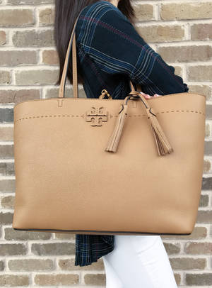 Tory Burch Mcgraw Tote Bag Wallpaper