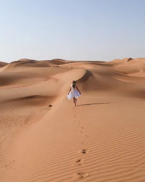 Traveling Oman Desert Wallpaper