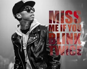 Tyga Looks Stylish While Performing Onstage Wallpaper