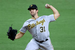 Tyler Anderson For Pittsburgh Pirates Wallpaper