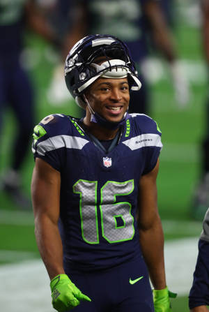 Tyler Lockett Football Player Seattle Seahawks Smile Wallpaper