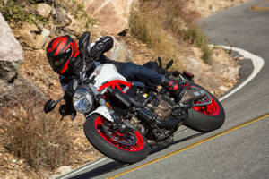 Usa Motorcycle Cornering View Wallpaper