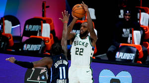 Usa World Team Khris Middleton Wallpaper