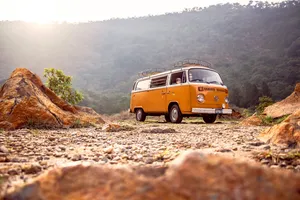 Vacation Yellow Van Wallpaper