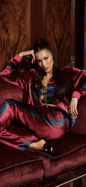 Versace Iphone Bella Hadid Red Velvet Jumpsuit Wallpaper