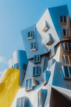 Vibrant Building At Stata Center Mit Wallpaper