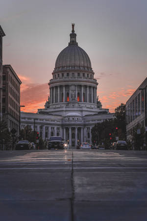 View Of Wisconsin State Capitol In Madison Wallpaper