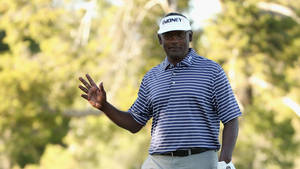 Vijay Singh Waving Wallpaper