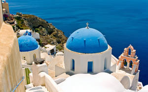 Village Oia In Santorini, Greece Wallpaper