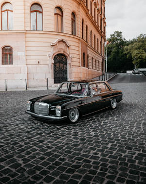 Vintage Black Mercedes Benz Wallpaper