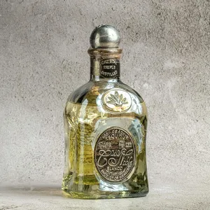 Vintage Casa Noble Blanco Wallpaper