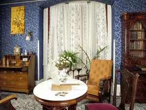 Vintage Office Design Wallpaper