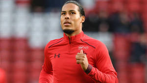 Virgil Van Dijk Warming Up Wallpaper