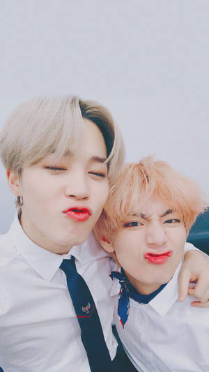 Vmin White Filter Selfie Wallpaper