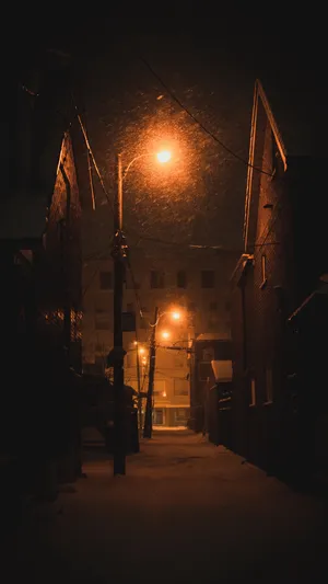 Warm Street Light Wallpaper