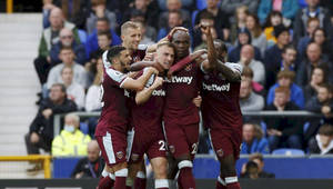 West Ham Team Celebration Football Match Wallpaper