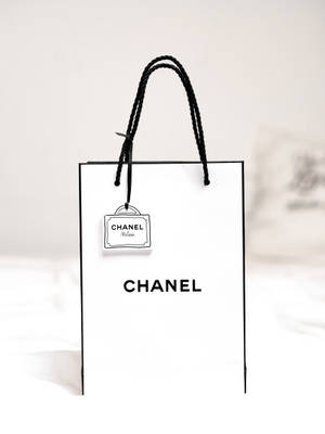 White Classic Chanel Paper Bag Wallpaper