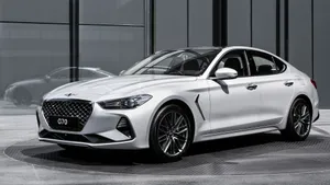 White Genesis G70 Wallpaper