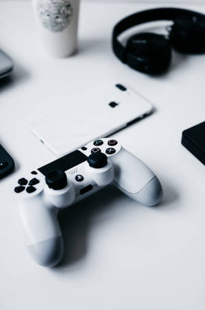 White Minimalist Gadgets Wallpaper