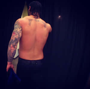 Wings Tattoo Of Wrestler Baron Corbin Wallpaper