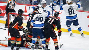 Winnipeg Jets Kyle Connor Team Victory Versus Anaheim Ducks Wallpaper