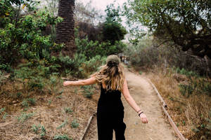 Woman On San Diego Hiking Trail Wallpaper