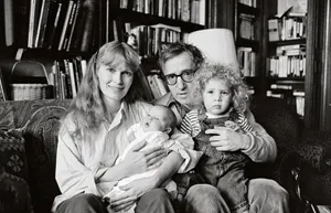 Woody Allen With Partner Mia Farrow And Children Wallpaper